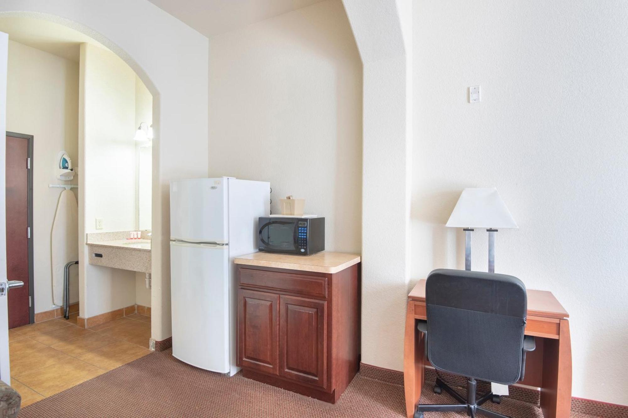 Oyo Townhouse Clute Lake Jackson Luaran gambar
